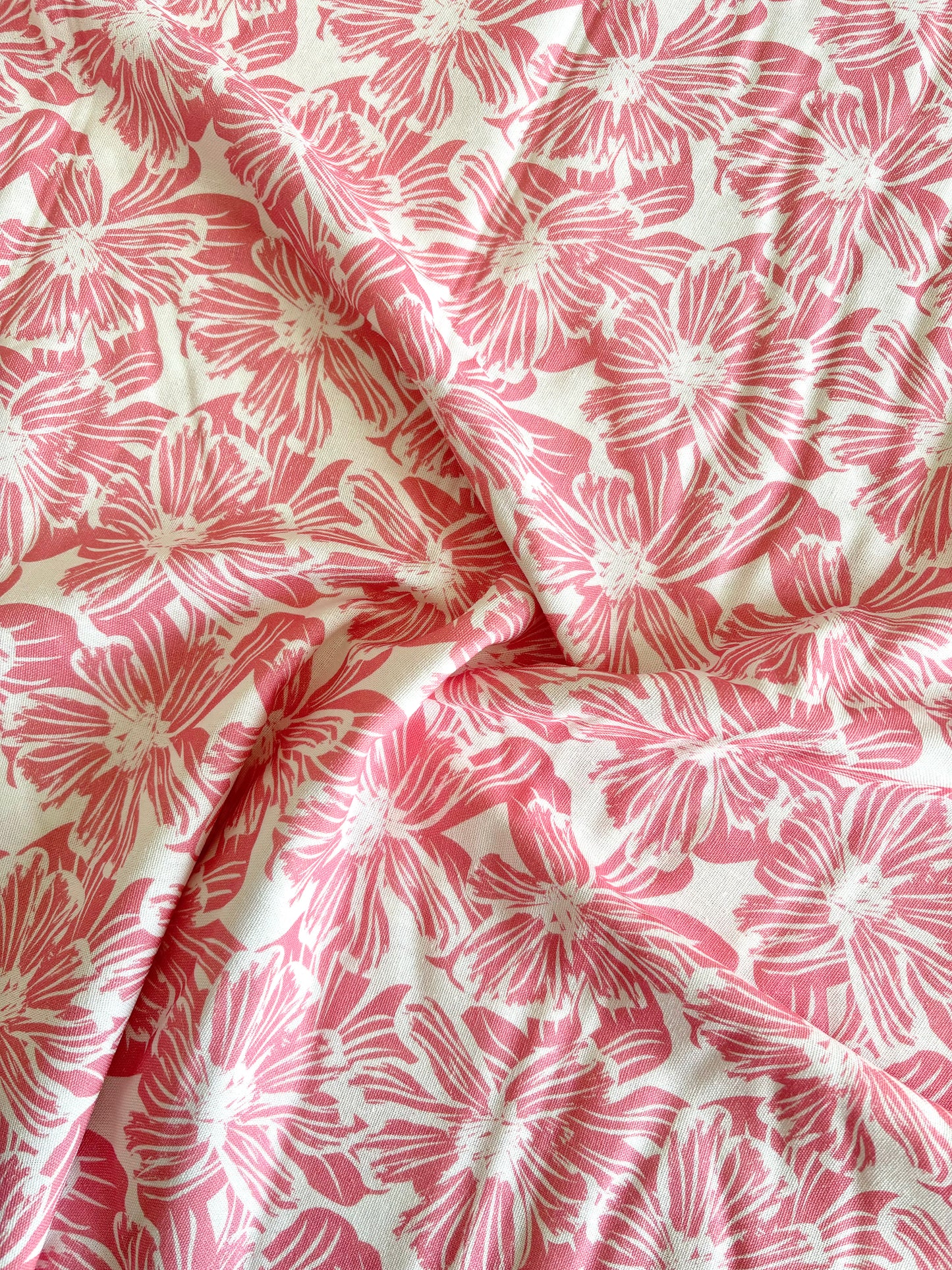 Floral Burst Linen Mix- Little Johnny - REMNANT - 110cm