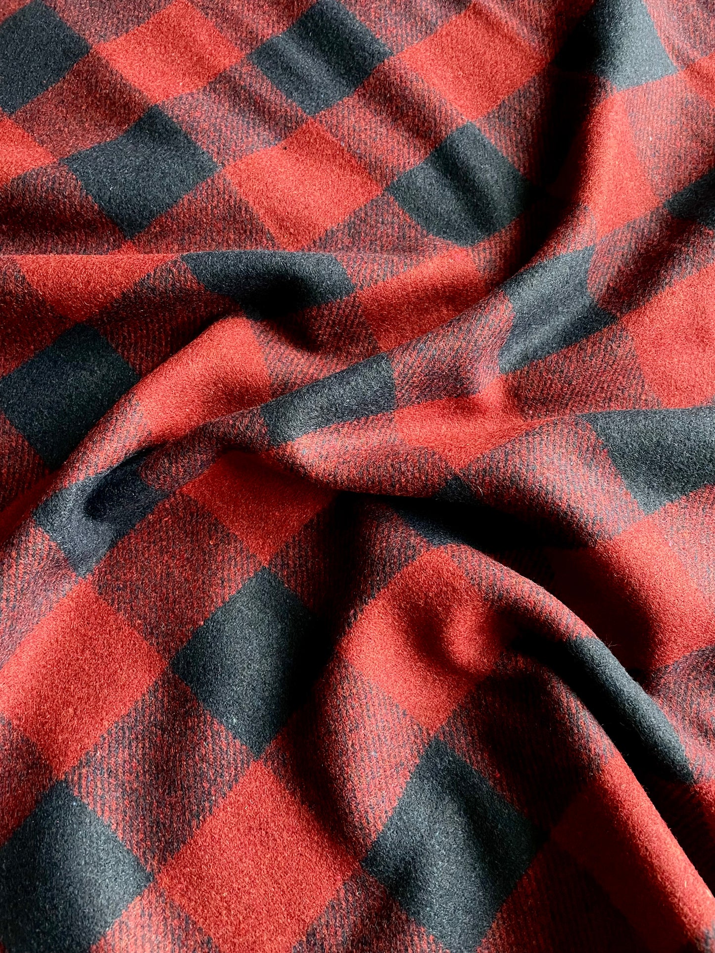 Checked Wool Mix - Red & Navy