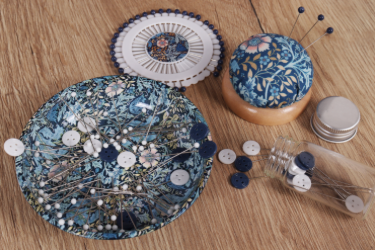 Magnetic Pin Dish - Blue Floral