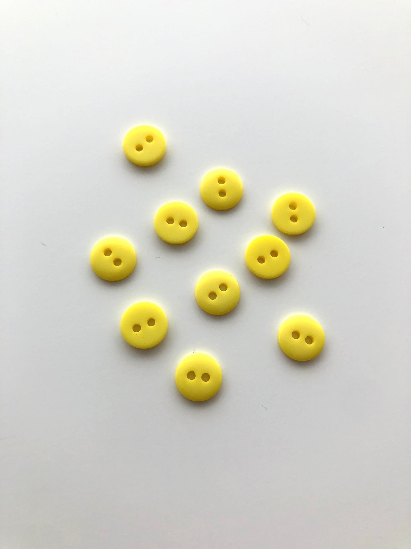 9mm Mini Buttons (10)