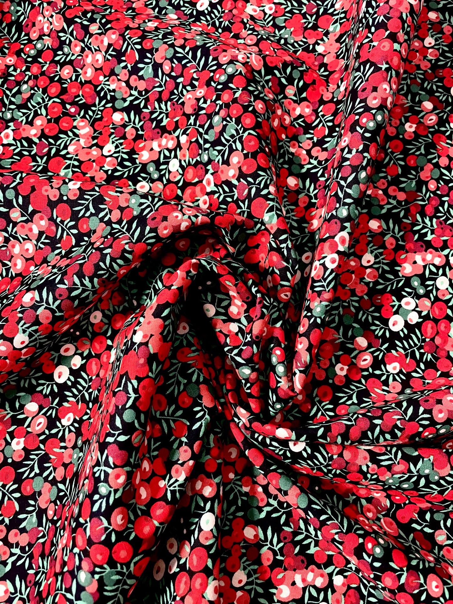 Winter Berries Cotton Poplin - REMNANT - 110cm