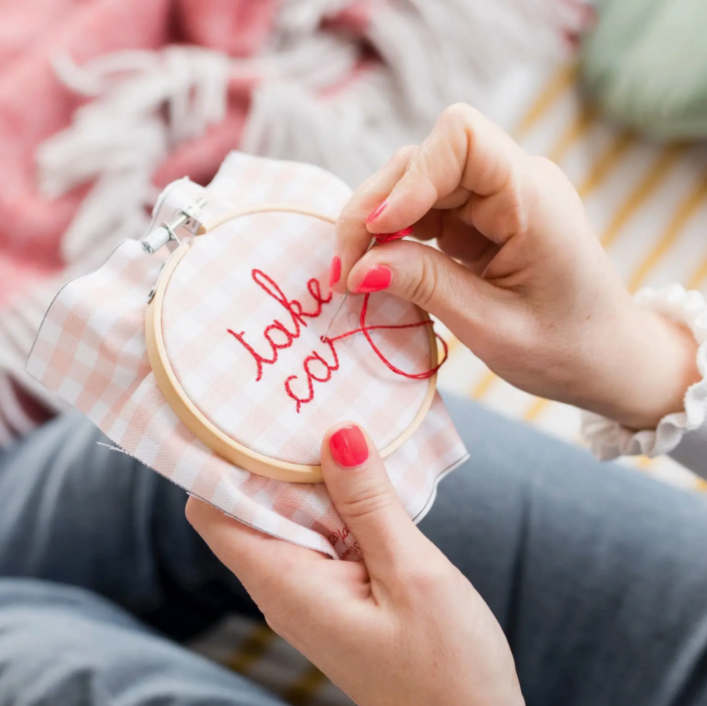 Gingham Hoop Embroidery Kit - Cotton Clara