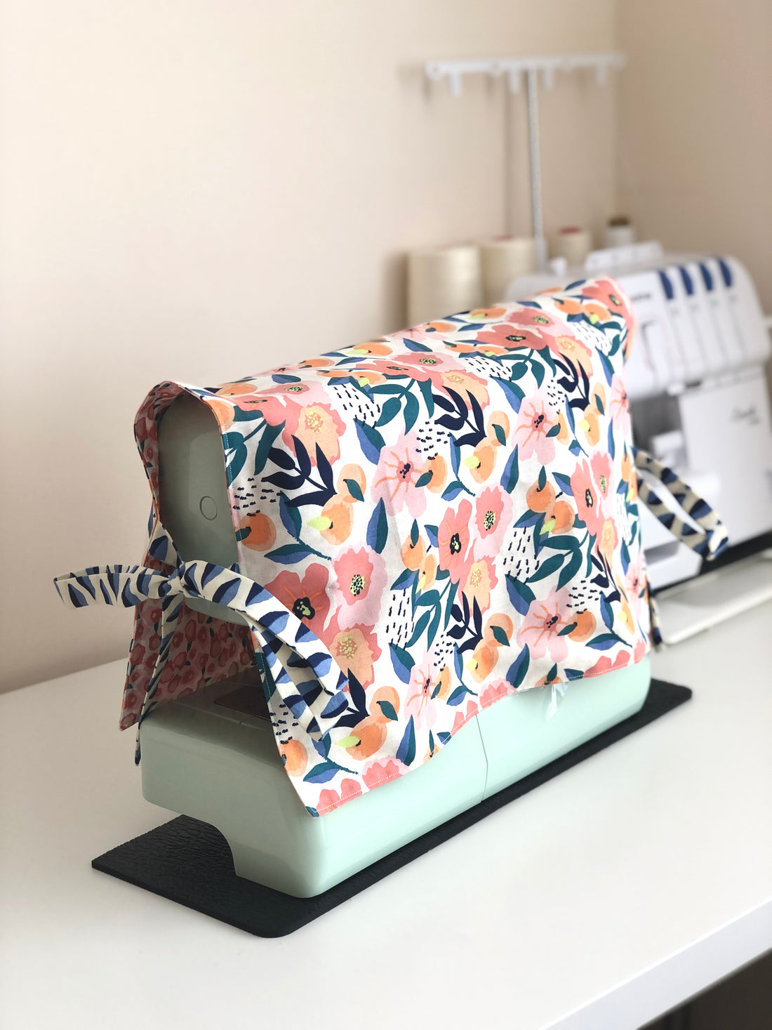 Fat Quarter Project - Sewing Machine Dust Cover – Stitch and Ink
