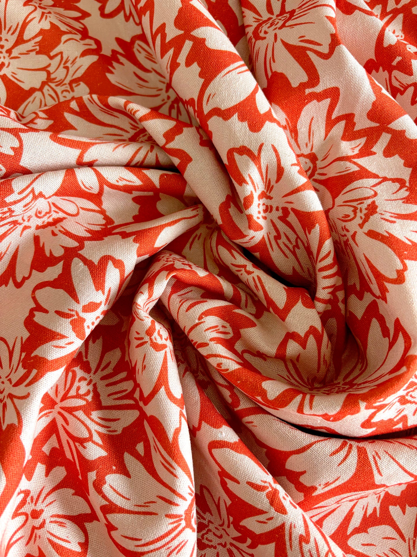 Floral Burst Linen Mix - Little Johnny - REMNANT - 340cm x 134cm