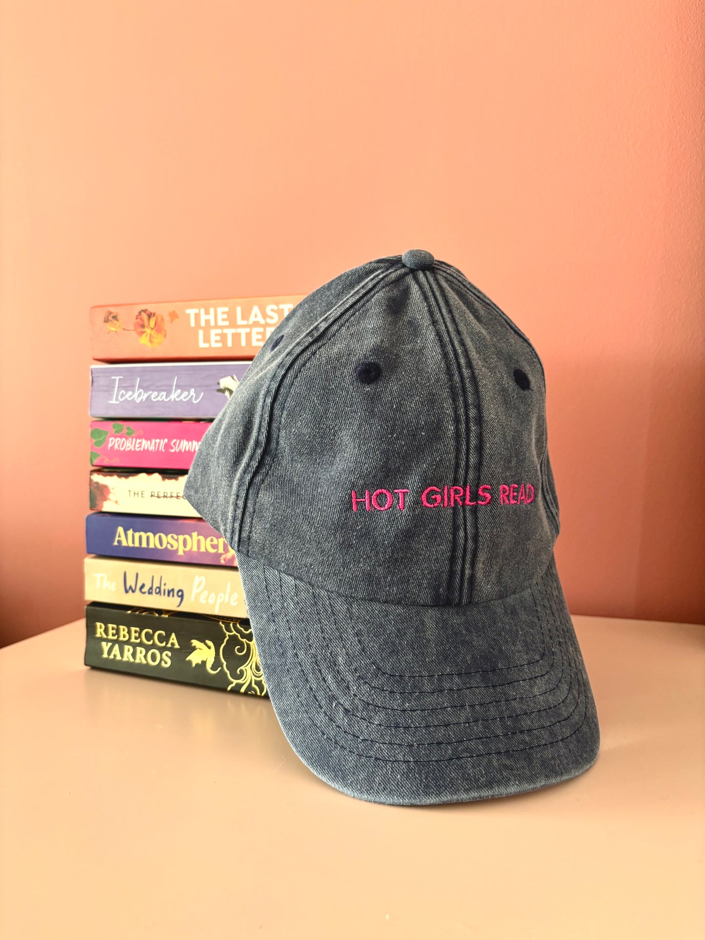 Hot Girls Read Embroidered Baseball Cap