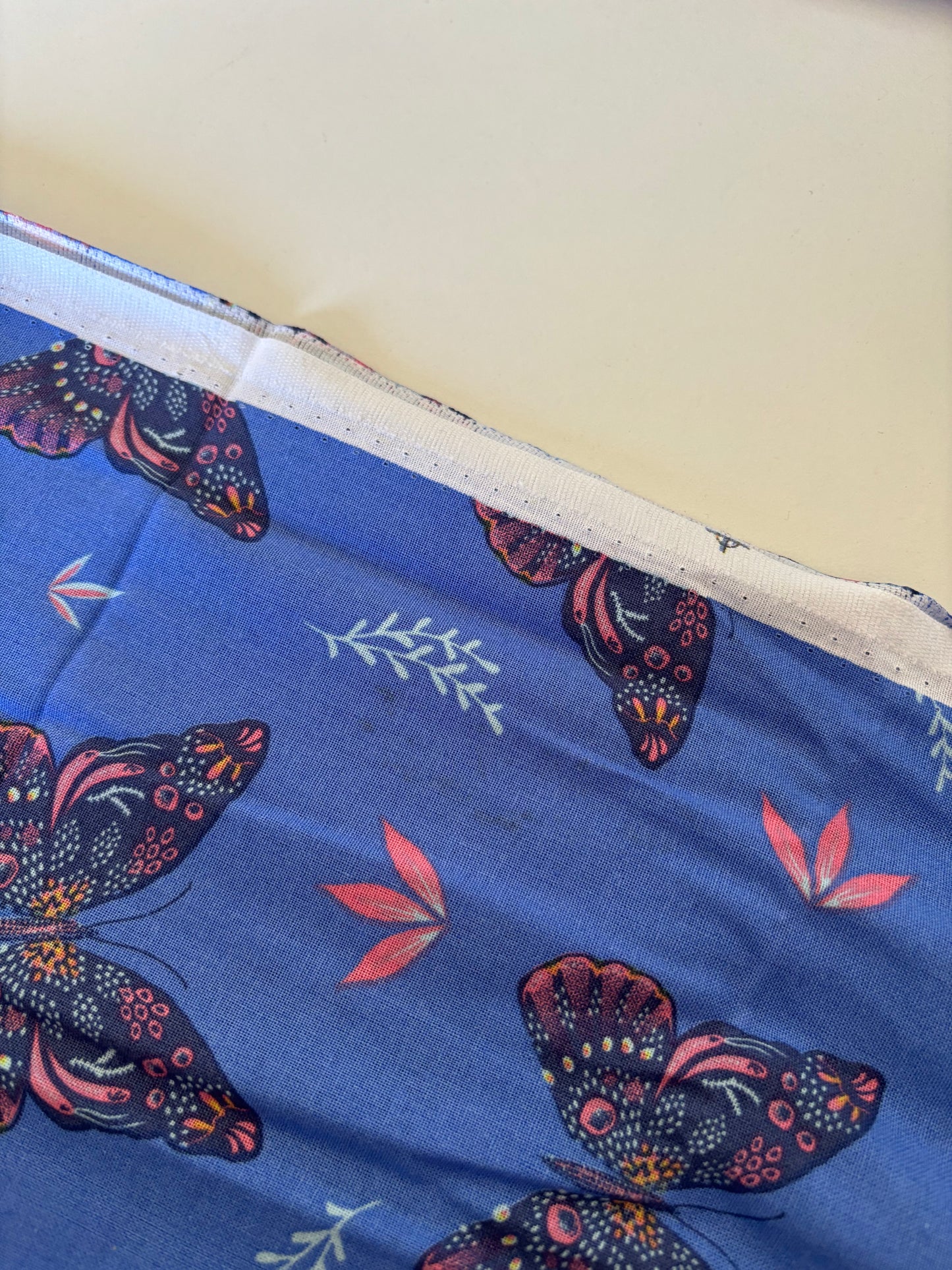 Enchanted Wings Cotton - REMNANT - 1m [FLAW]