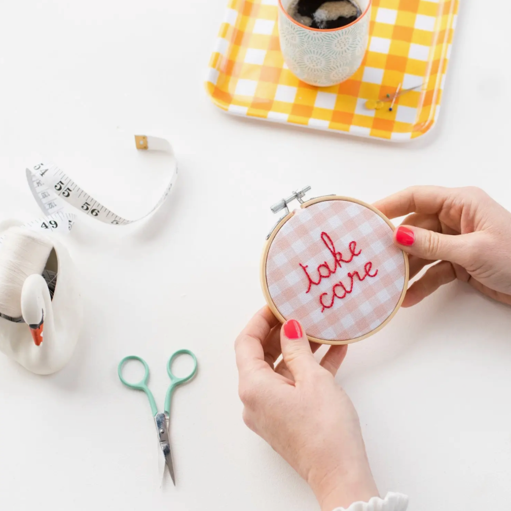 Gingham Hoop Embroidery Kit - Cotton Clara
